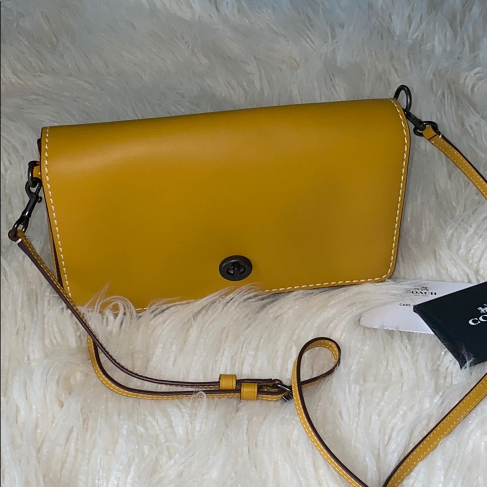 BRAND NEW NEVER USED COACH DINKY